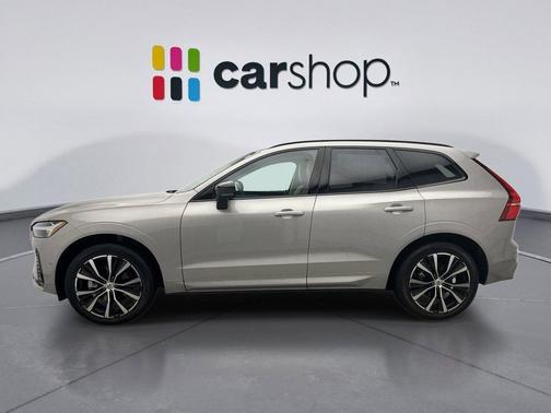 2025 Volvo XC60 B5 Ultra