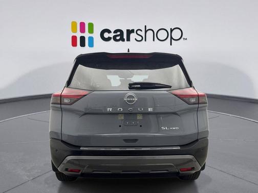 2022 Nissan Rogue SL