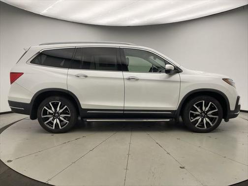 2020 Honda Pilot AWD Elite