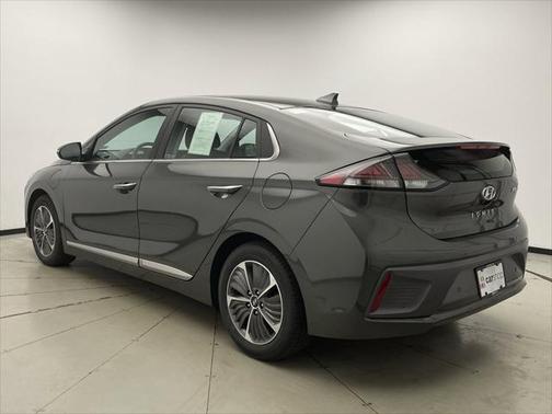 2022 Hyundai IONIQ Plug-In Hybrid Limited