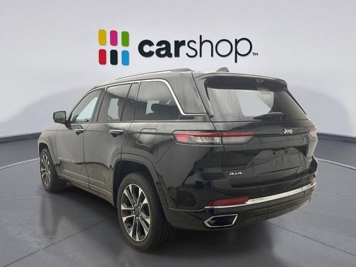 2022 Jeep Grand Cherokee Overland