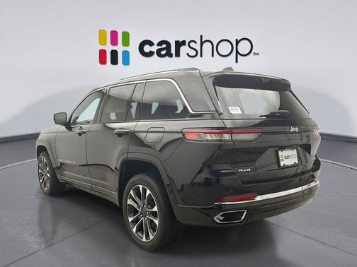 2022 Jeep Grand Cherokee Overland