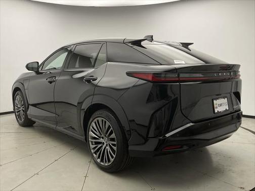 2023 Lexus RZ 450e Luxury