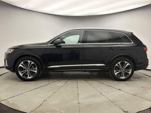 2021 Audi Q7 55 Premium Plus
