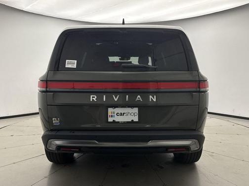 2022 Rivian R1S Launch Edition