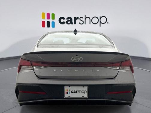 Fluid Metal 2025 Hyundai ELANTRA Sport