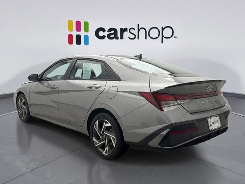 Fluid Metal 2025 Hyundai ELANTRA Sport