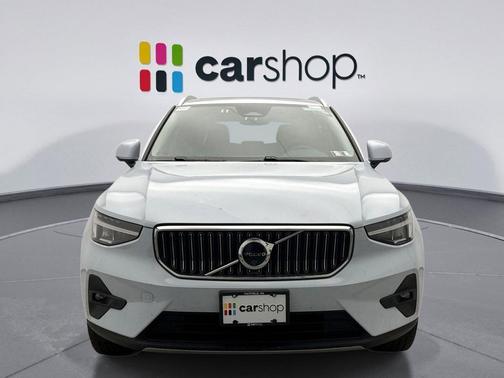 Cloud Blue 2025 Volvo XC40 B5 Plus Bright Theme