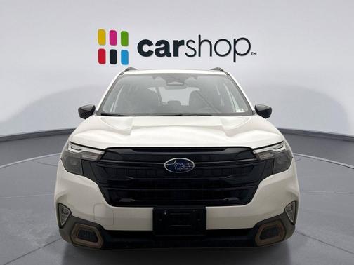 Crystal White Pearl 2025 Subaru Forester Sport