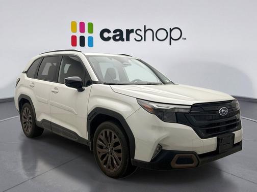 Crystal White Pearl 2025 Subaru Forester Sport