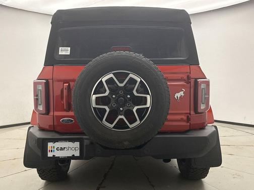 HOT PEPPER RED MET TINT CC 2023 Ford Bronco Outer Banks