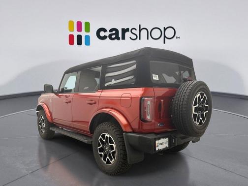HOT PEPPER RED MET TINT CC 2023 Ford Bronco Outer Banks