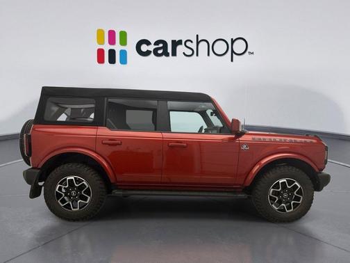 HOT PEPPER RED MET TINT CC 2023 Ford Bronco Outer Banks