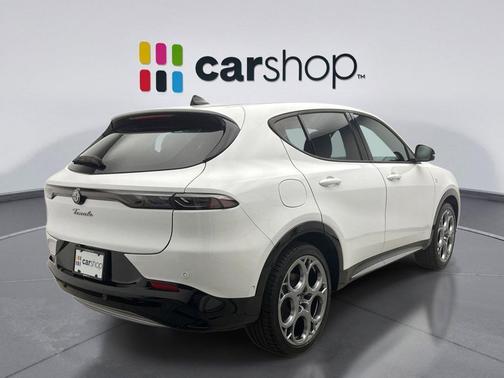 Alfa White 2024 Alfa Romeo Tonale Ti EAWD