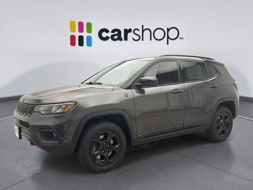 Granite Crystal Metallic Clearcoat 2023 Jeep Compass Trailhawk