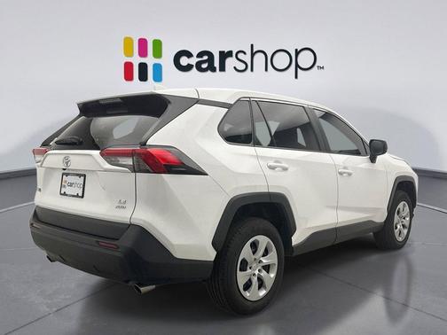 Ice Cap 2024 Toyota RAV4 LE
