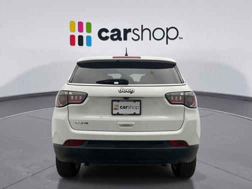 Bright White Clearcoat 2023 Jeep Compass Sport
