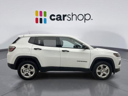 Bright White Clearcoat 2023 Jeep Compass Sport