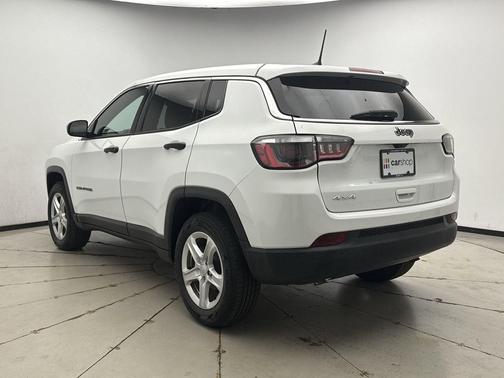 Bright White Clearcoat 2023 Jeep Compass Sport