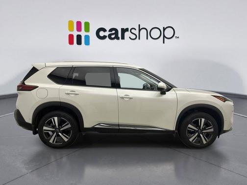 Pearl White Tricoat 2023 Nissan Rogue Platinum