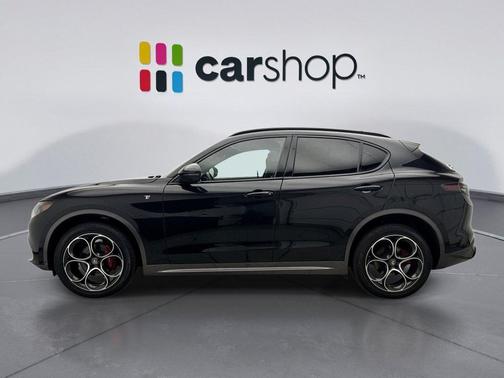 Vulcano Black Metallic 2024 Alfa Romeo Stelvio Ti