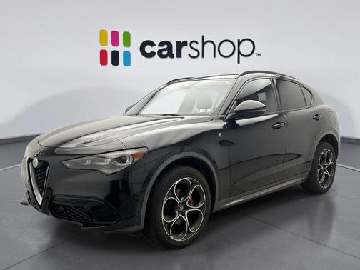 Vulcano Black Metallic 2024 Alfa Romeo Stelvio Ti