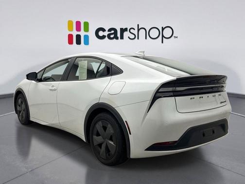 2024 Toyota Prius Prime SE