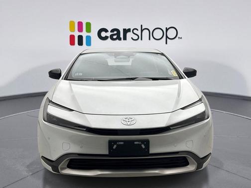 2024 Toyota Prius Prime SE
