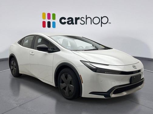 2024 Toyota Prius Prime SE