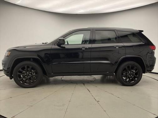 2021 Jeep Grand Cherokee Laredo