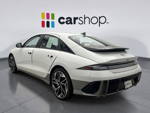 2024 Hyundai IONIQ 6 SEL