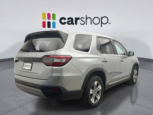Lunar Silver 2023 Honda Pilot AWD EX-L 7 Passenger