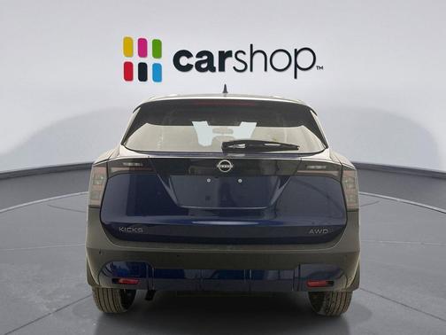 2025 Nissan Kicks SV
