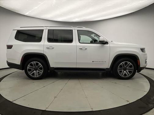 2022 Jeep Wagoneer Series III 4x4
