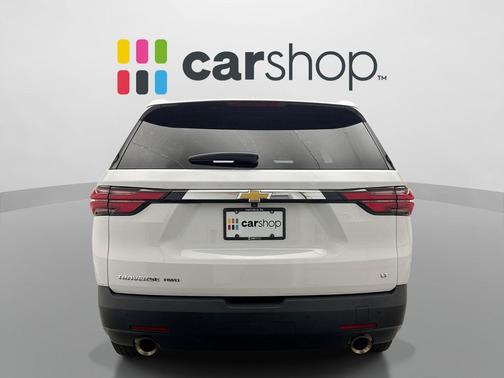 Summit White 2023 Chevrolet Traverse LT Leather