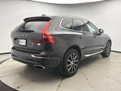 2021 Volvo XC60 Recharge Plug-In Hybrid T8 Inscription