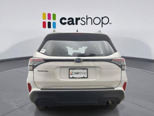 2025 Subaru Forester Base