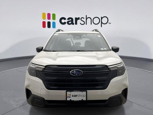 2025 Subaru Forester Base