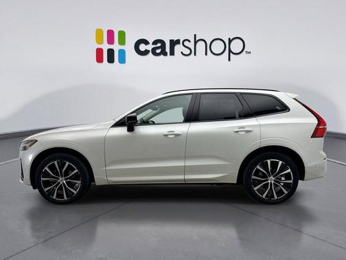 2025 Volvo XC60 B5 Plus