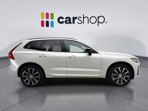 2025 Volvo XC60 B5 Plus