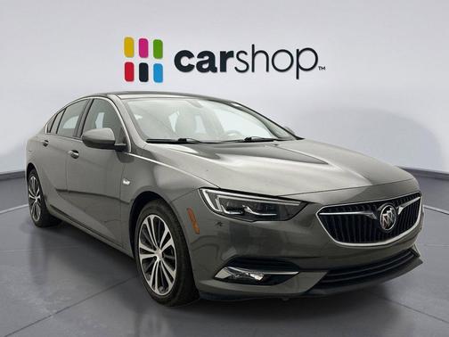 2019 Buick Regal Sportback AWD Essence