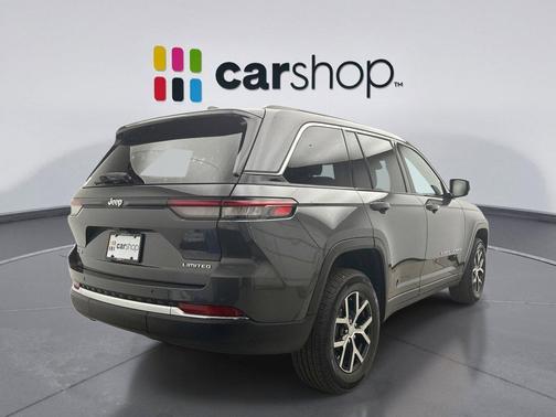 Baltic Gray Metallic Clearcoat 2023 Jeep Grand Cherokee Limited