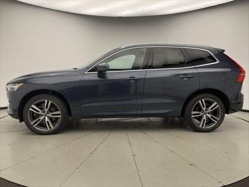 2020 Volvo XC60 T6 Momentum