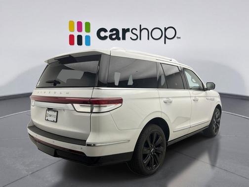PRISTINE WHITE METALLIC 3C 2024 Lincoln Navigator Reserve