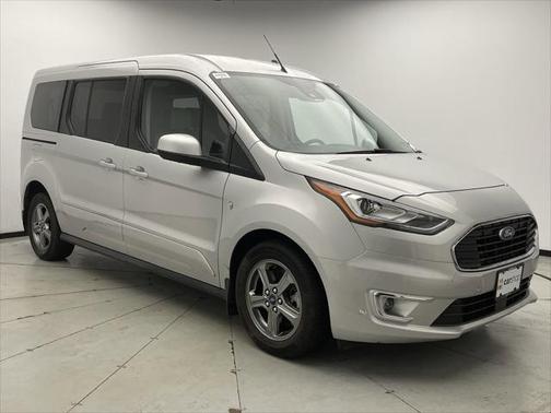 2020 Ford Transit Connect Titanium w/Rear Liftgate