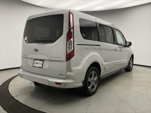 2020 Ford Transit Connect Titanium w/Rear Liftgate