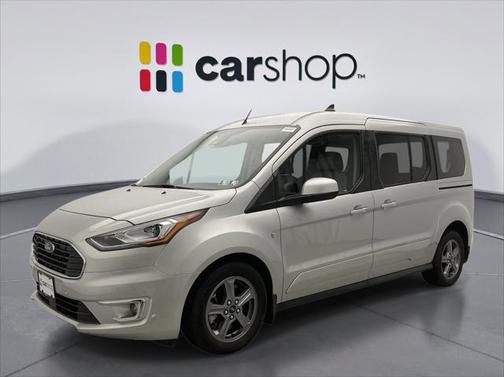 2020 Ford Transit Connect Titanium w/Rear Liftgate