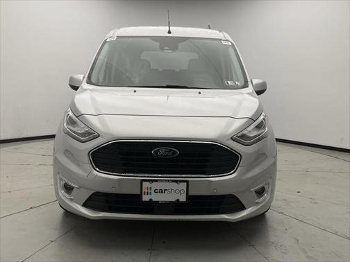2020 Ford Transit Connect Titanium w/Rear Liftgate