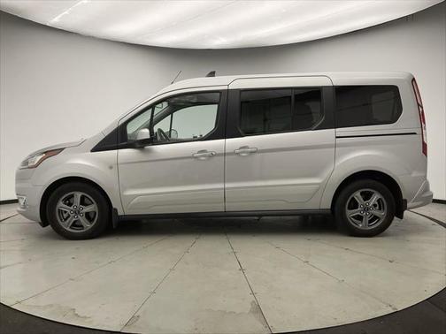 2020 Ford Transit Connect Titanium w/Rear Liftgate