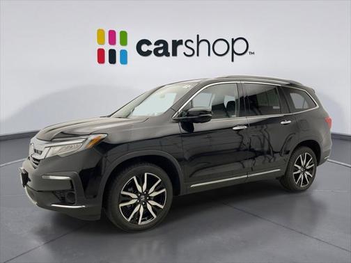 2022 Honda Pilot Touring 8-Passenger